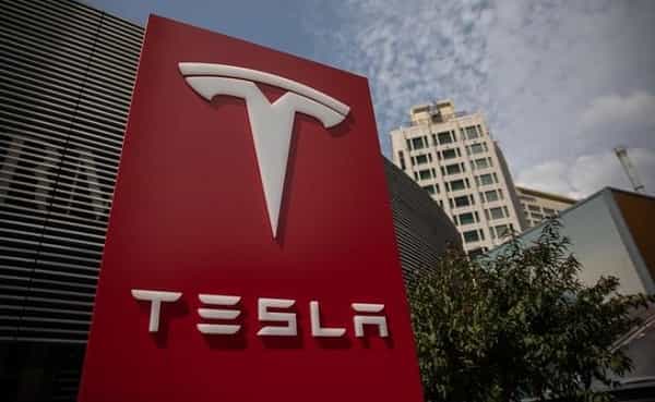 Tesla will open a Texas factory as critical to growth industries